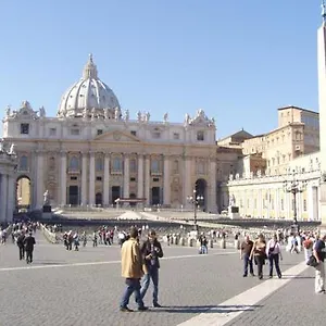Vatican Low Cost Apartamento